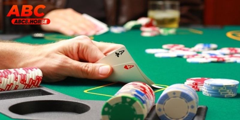 Hệ thống game bài online hấp dẫn tương thích tốt với mọi thiết bị